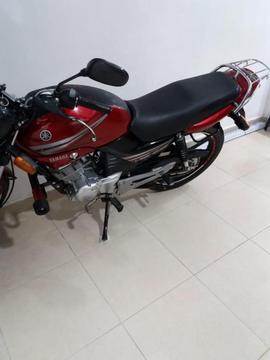Se vende moto Yamaha Libero 125