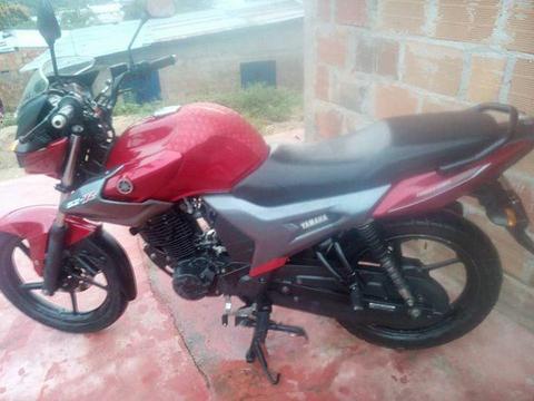 vendo szr16 mod 2015 unico dueño