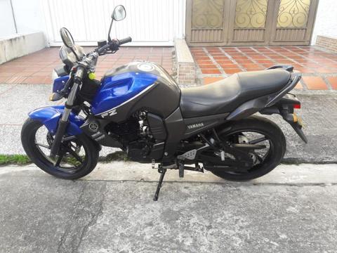 Se vende FZ 2014