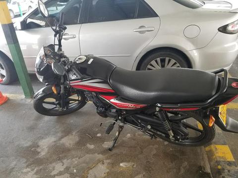 Vendo Moto Honda 2018 Dream Neo!