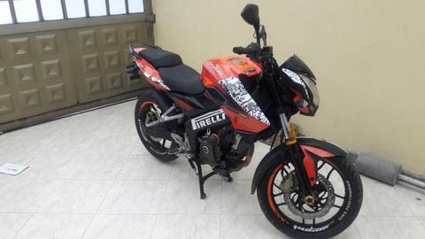 Pulsar 200 Ns 2015