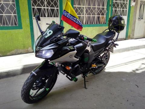 Vendo O Permuto Yamaha Fazer 2015