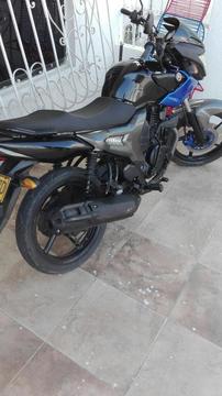 Se Vende Moto Sz16r