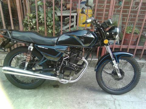 Moto Akt 125