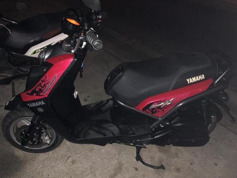 Se vende moto yamaha 2016 en excelentes condiciones