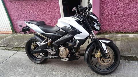 Pulsar Ns 200