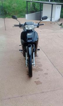 Se Vende Akt 110 Special