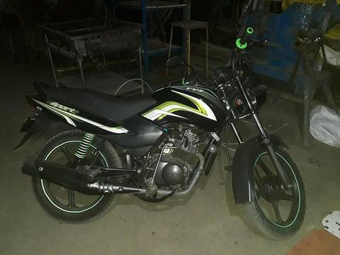 Moto Tvs 100