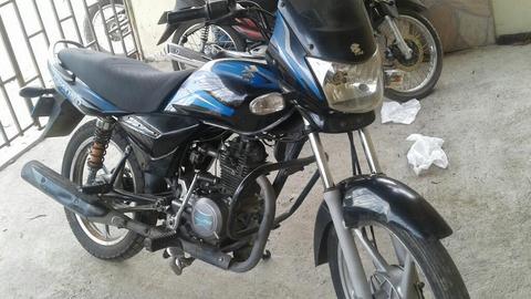 Se Vende Moto Platino