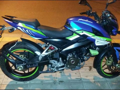 Vendo Ns 200 Mod 2017