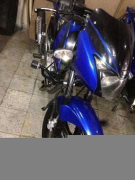 PULSAR 180 UG 2013