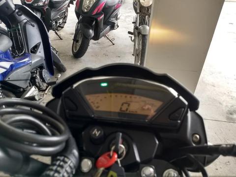 Honda Invicta 2017 Papeles hasta 04/19