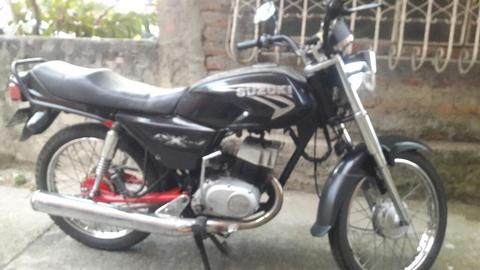 Vendo Ax 100 Modelo 2007 de Palmira