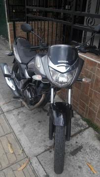 Vendo O Cambio Hermosa Cbf150 2010