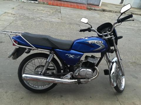 Bonita Ax100 Buen Estado 2007