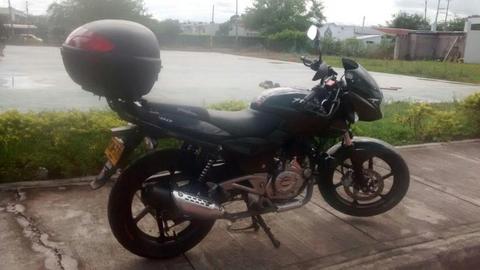 VENDO MOTO PULSAR 180 GT