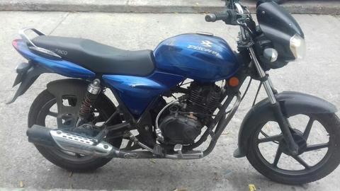 Vendo Moto 1700