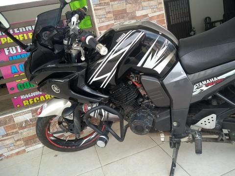 Moto Fz Freizer