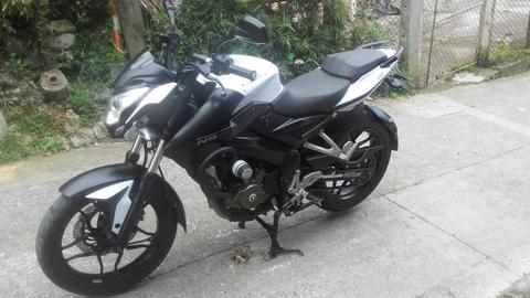 Vendo O Cambio Linda Pulsar 200