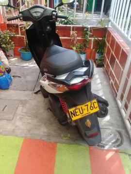 se vende moto kymco fly modelo 2013