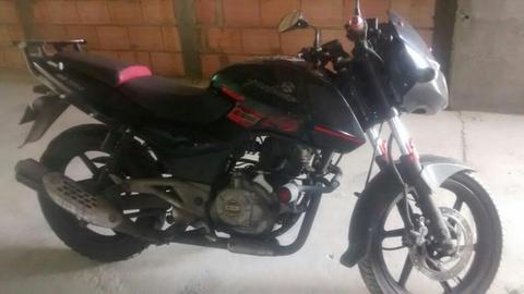 Vendo Moto Pulsar 180 Modelo 2014