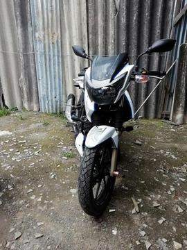 moto TVS Apache 180