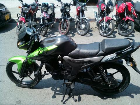 Se Vende Moto Yamaha Sz_r 125 Model2014