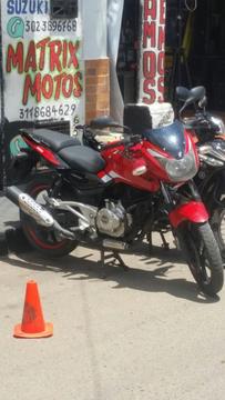 Pulsar 180 2014