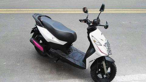 Moto Akt Dinamic125 2016 $ 3500.000