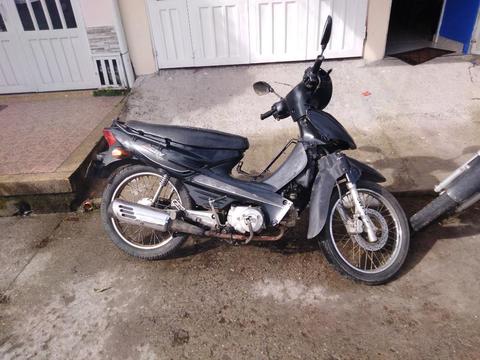 Vendo Excelente Moto