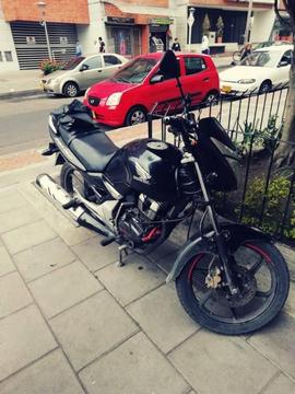 VENDO MOTO HONDA 150 MODELO 2008