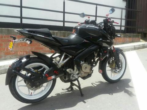 Vendo O Permuto Ns 200 Barata Al Día