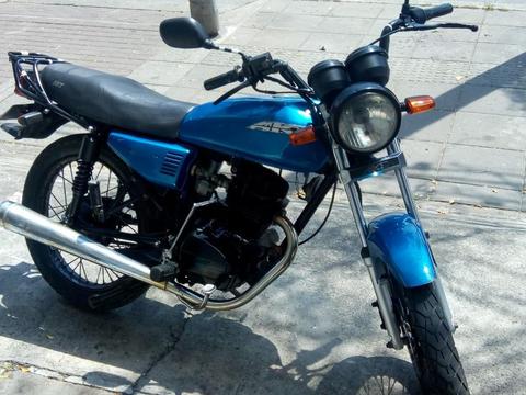 Vendo Moto 1.000.000 Negociable