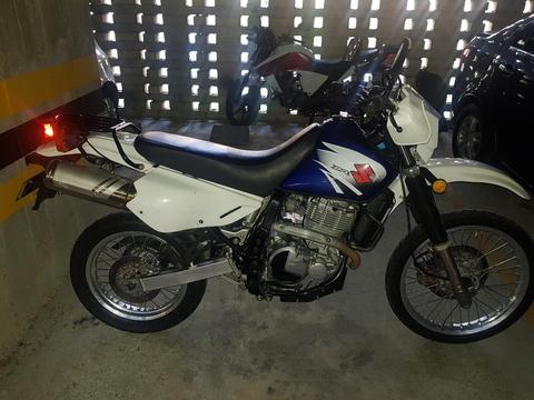 Vendo Dr 650 Modelo 2013