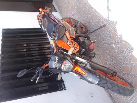 Vendo xm 180 al dia o permuto