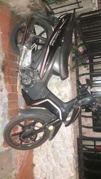 Vendo Moto Akt 110 2014