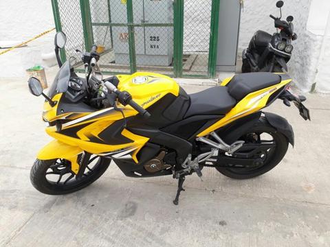 Vendo Pulsar 200 Rs