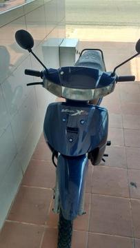 Se Vende Hermoda Viva Mod 2004