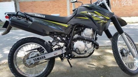 XTZ 250 MODELO 2018 GRIS AMARILLO