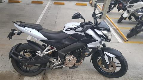 Vendo Moto Pulsar Ns 200 Mod. 2014