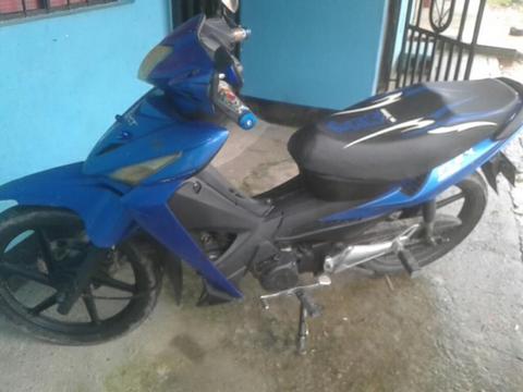 Vendo Moto Akt Flex 125