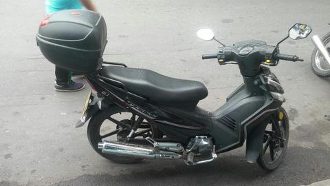 Vendo Moto Akt