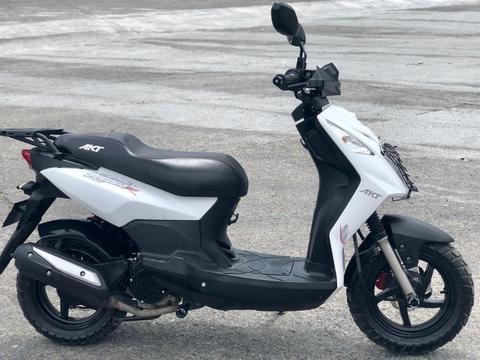 Moto AKT DynamicR 125