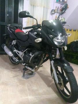 Pulsar 180