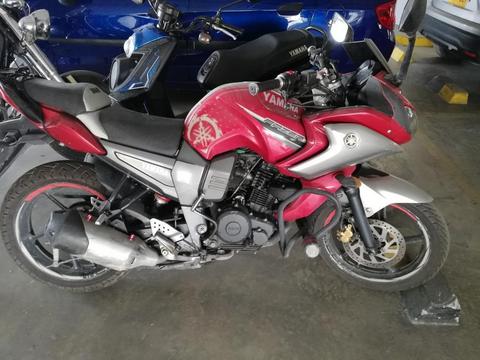 Vendo Moto Yamaha Fazer Modelo 2014