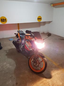 Vendo Honda Cbr 250r 9000km