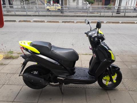 Vendo Hermosa Akt Jet 125 2012 Al Dia