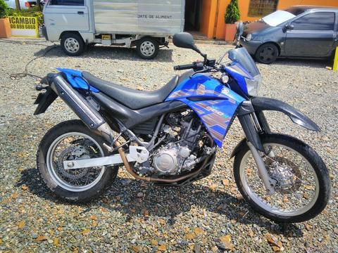 Yamaha Xt660 Mod 2011