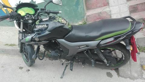 Vendo Yamaha Szr 2015 Soat Y Tecno Nuevo