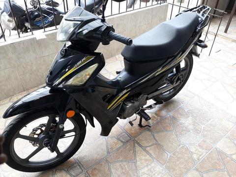 Hermosa Moto Akt Confort 115